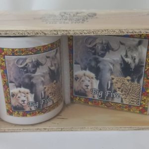 BIG 5 MUG  AND COASTER SET IN WOODEN BOX