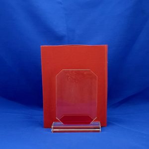 TROPHY GLASS/RD SQUARE ROUND CORNERS