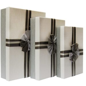 GIFTBOX GR/CR 3PCS 38X27X9CM