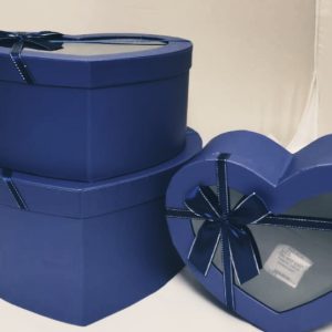 GIFTBOX BL WINDOW/HEART 3PCS 32X28X13.5C