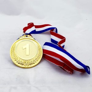 MEDAL METAL 1ST GOLD 5CM DIAMETER