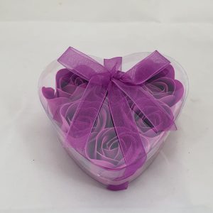 SOAP ROSE BUDS PURPLE 6PCS IN HEART PVC