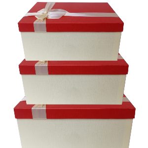 GIFTBOX CREAM/RED 3 PCS 33X24.5X11.5CM