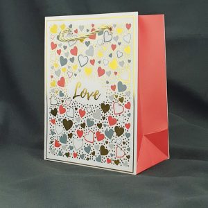 GIFTBAG WHITE W/M/COLOUR HEARTS 32X26X12