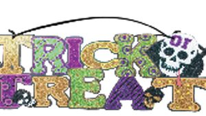 HALLOWEEN T/TREAT HANGING DECO 42X14CM